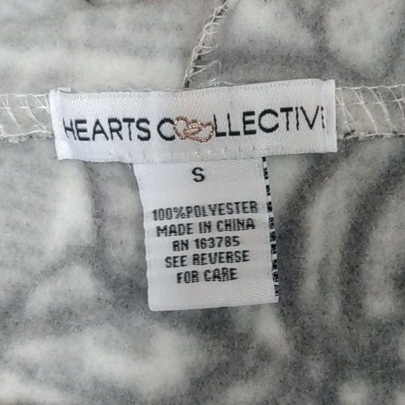 Hoodie - Picture 3 of 4